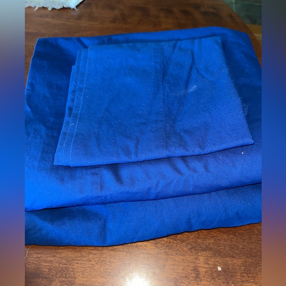 Dorm Ready! Blue Twin XL Sheet Set, perfect for a dorm room!